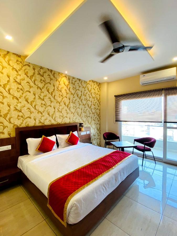 Hotel Singla Residency Kangra Exteriér fotografie