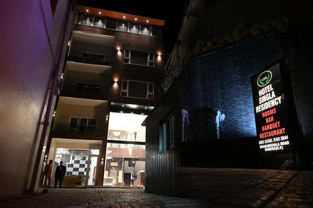 Hotel Singla Residency Kangra Exteriér fotografie